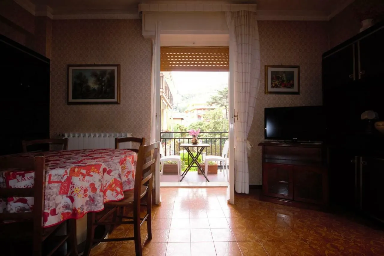 Appartamento Francesca Levanto Apartment